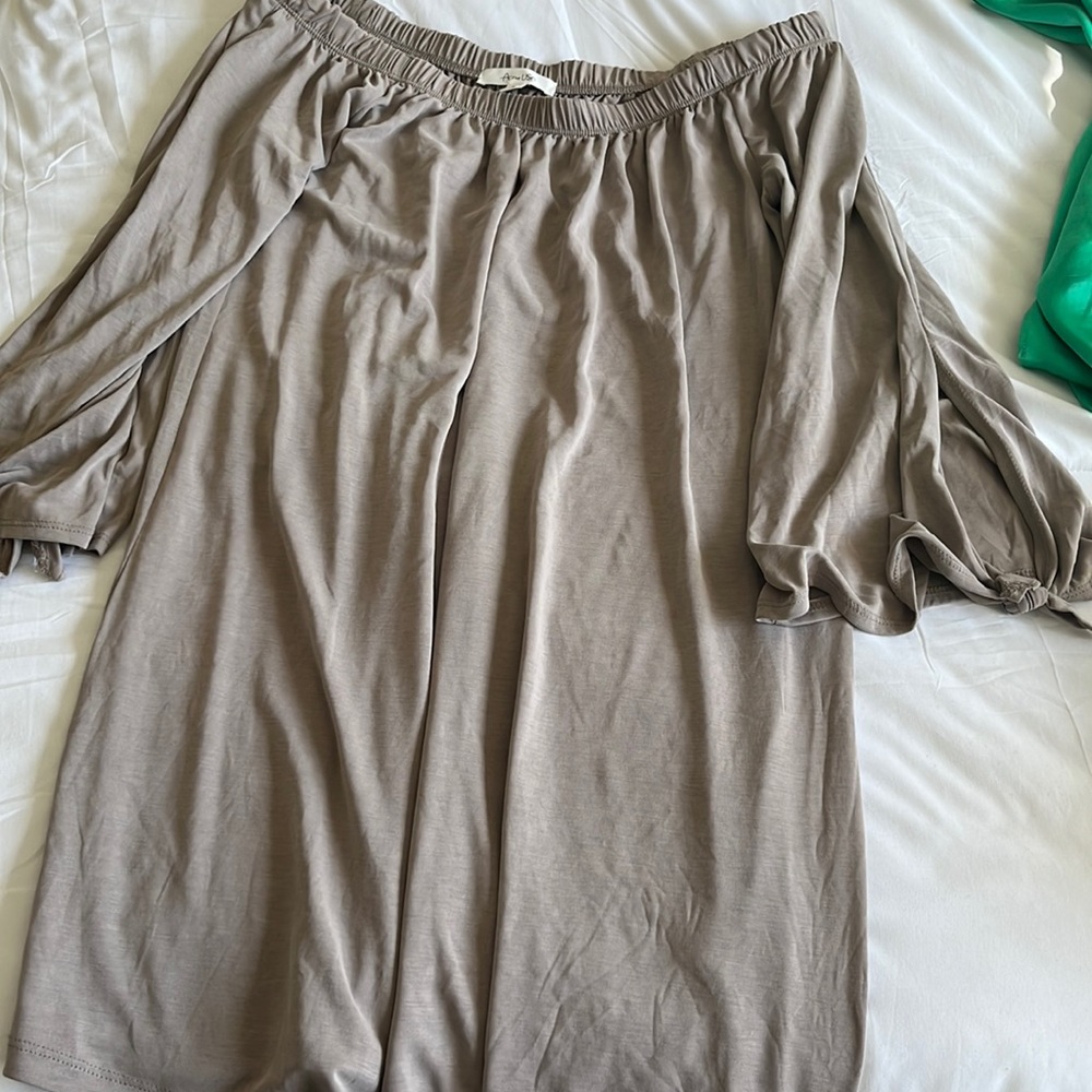 Cute off the shoulder dress!
